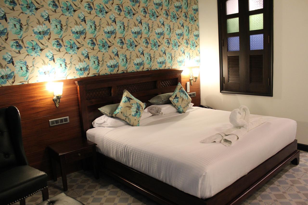 Symphony Summer Sands Beach Resort And Spa Ram Nagar Extérieur photo