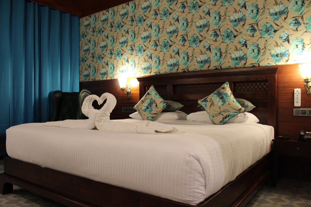 Symphony Summer Sands Beach Resort And Spa Ram Nagar Extérieur photo