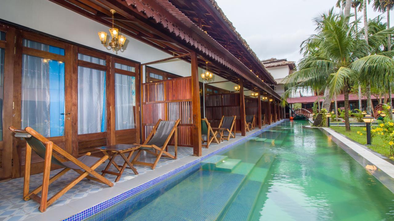 Symphony Summer Sands Beach Resort And Spa Ram Nagar Extérieur photo